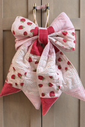 Strawberry Fields Quilted Bow
