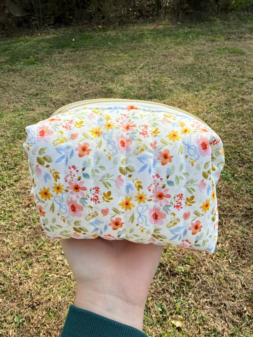 Spring Picnic & Bows Makeup Bag