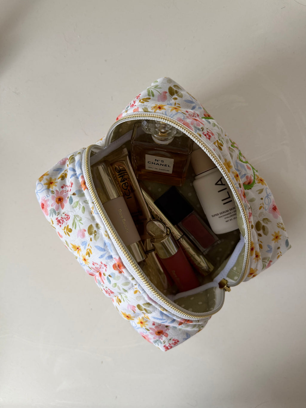 Spring Picnic & Bows Makeup Bag