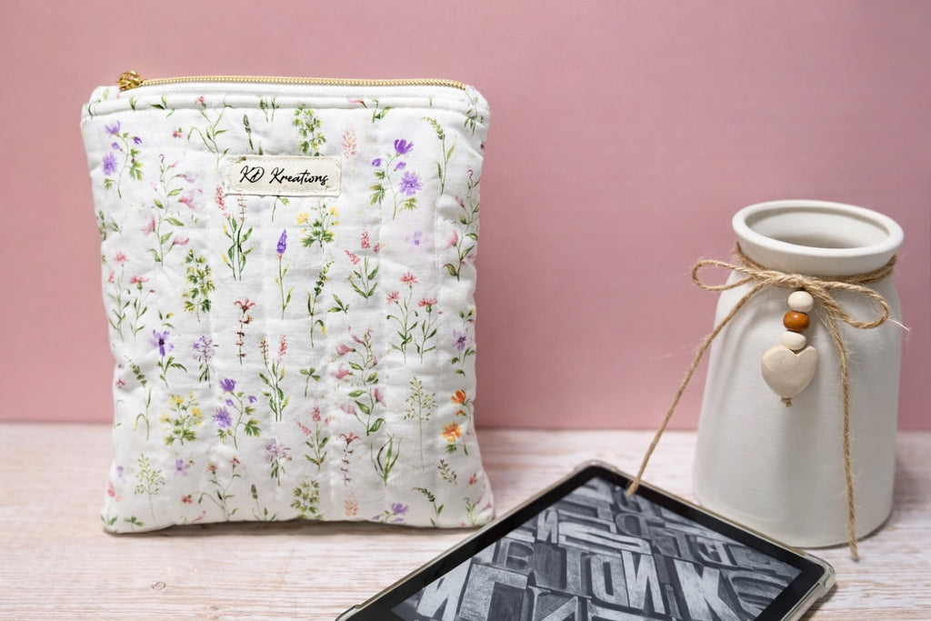 Delicate Wildflower Kindle Sleeve