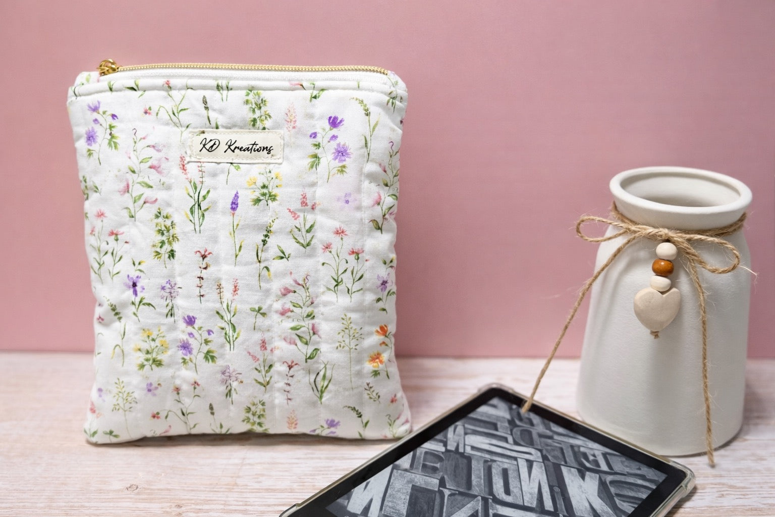 Delicate Wildflower Kindle Sleeve