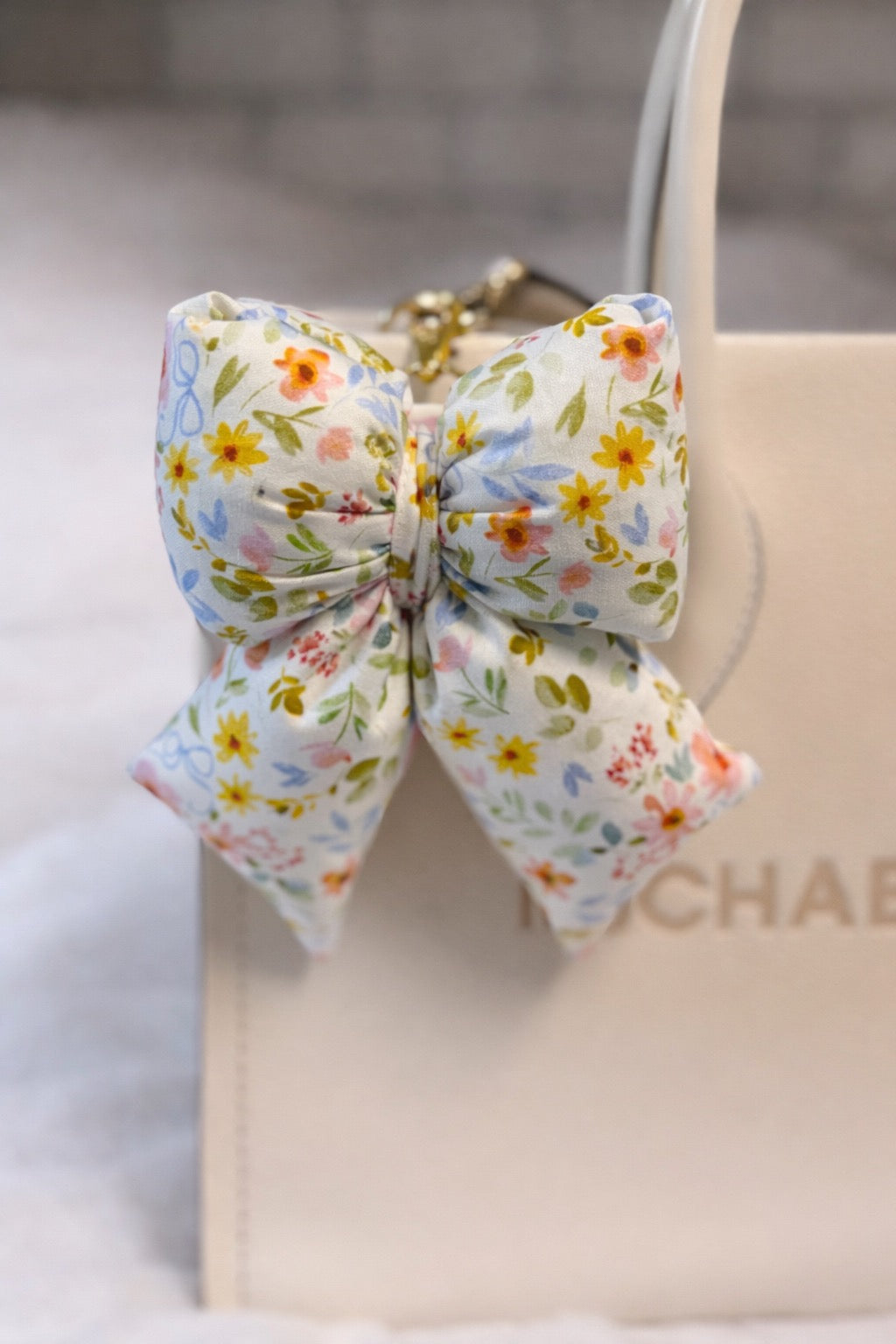 Spring Picnic & Bows Puff Bow Keychain