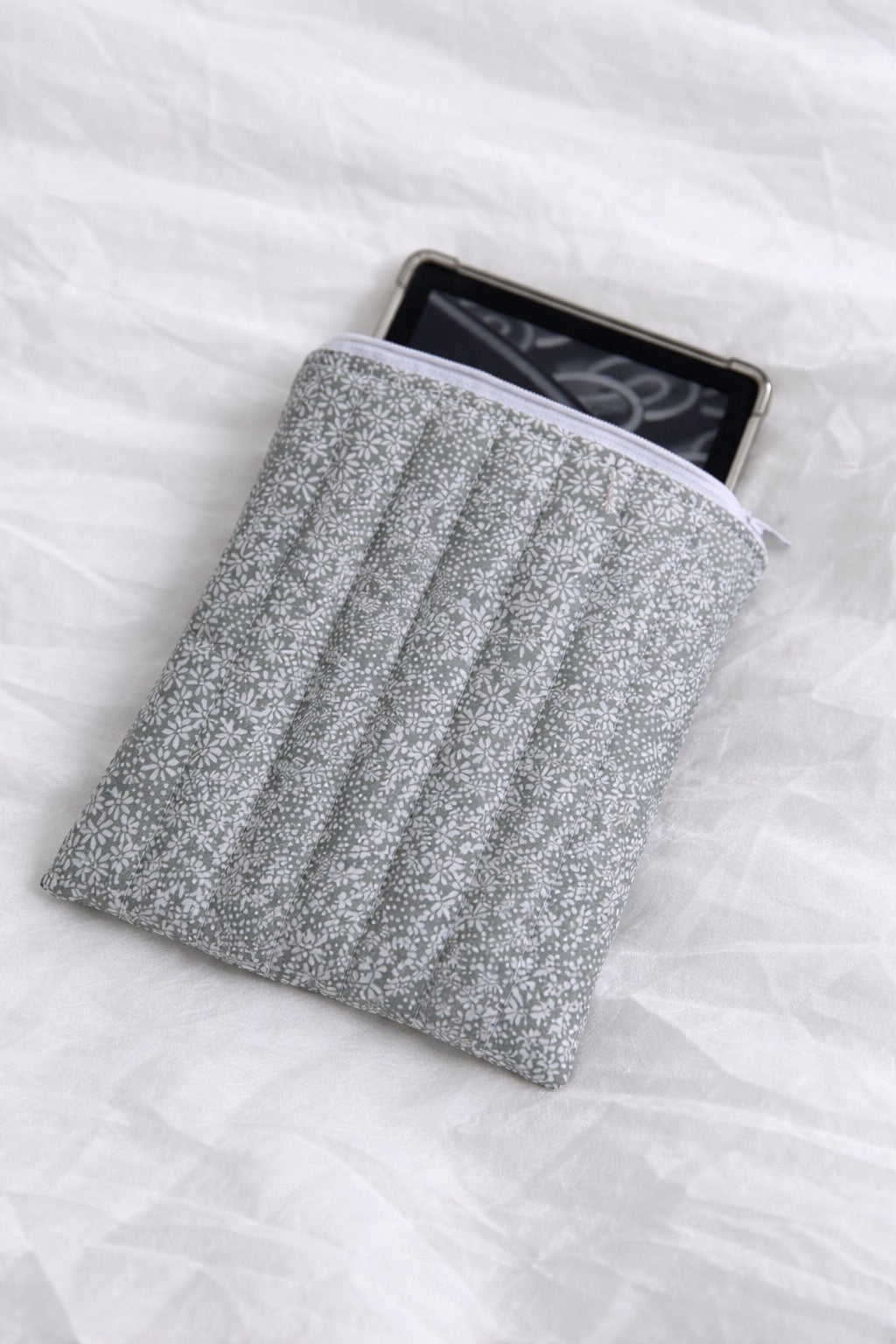 Mint Bloom Kindle Sleeve