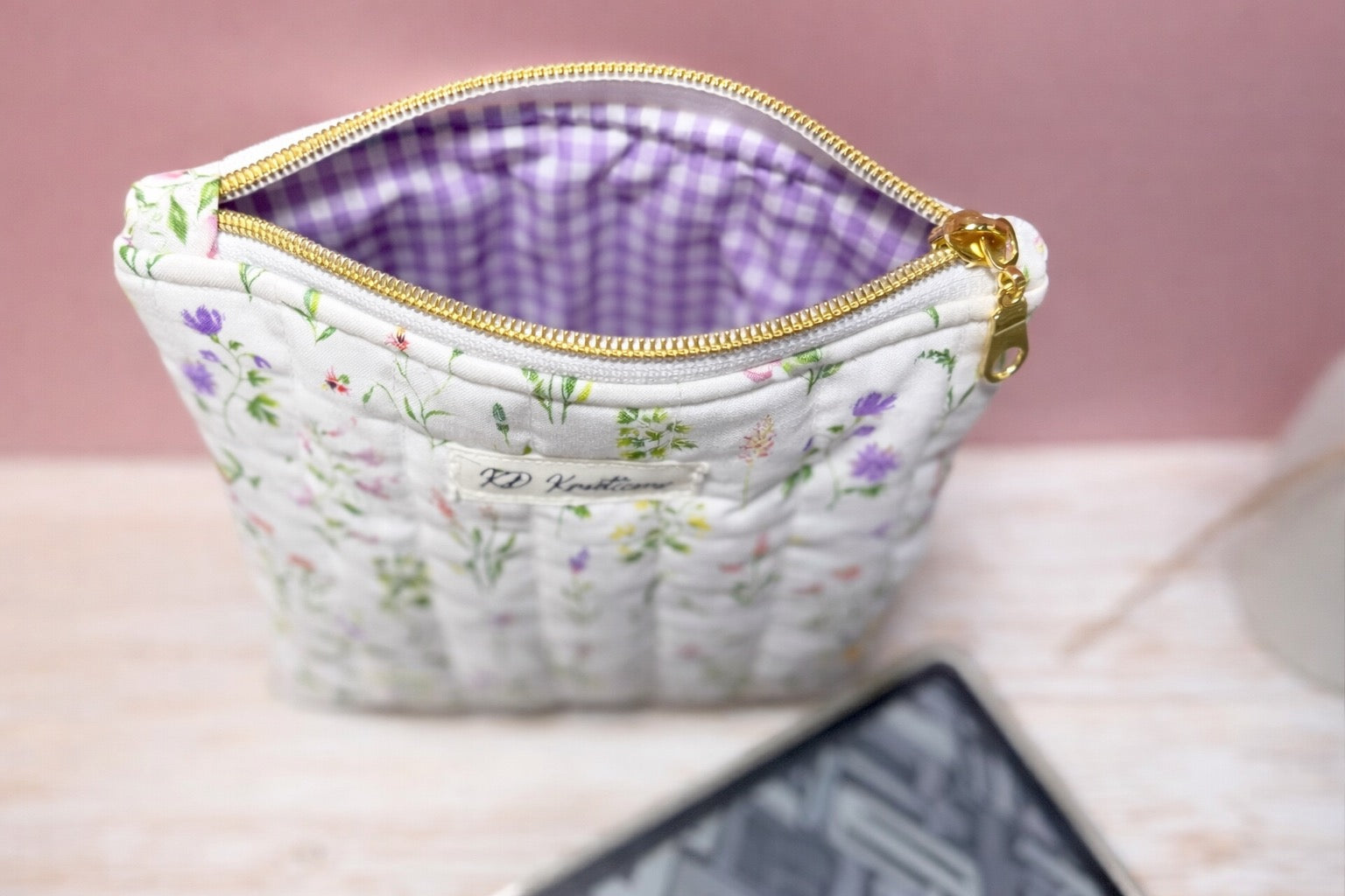 Delicate Wildflower Kindle Sleeve