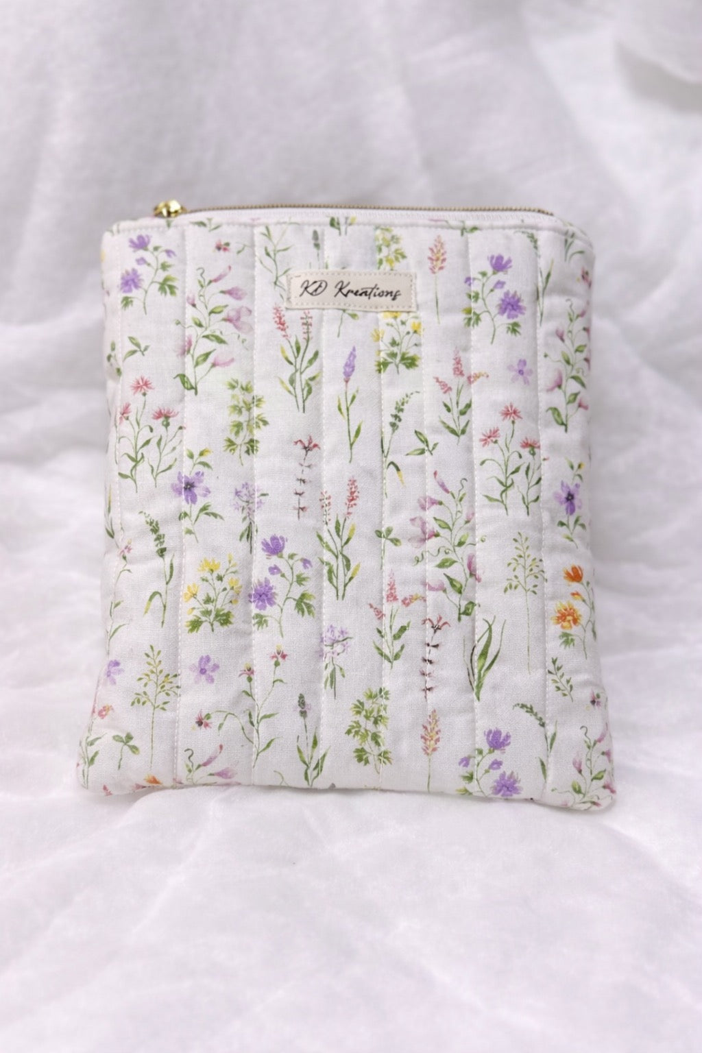 Delicate Wildflower Kindle Sleeve