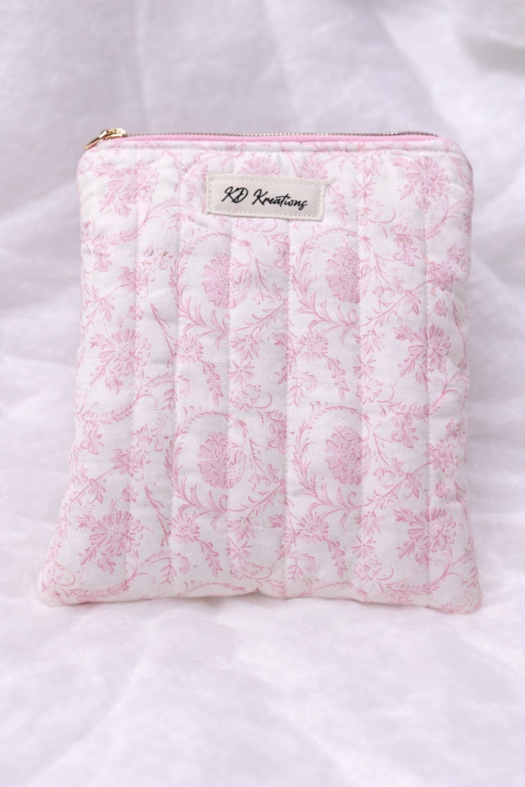 Pretty in Pink Kindle Sleeve